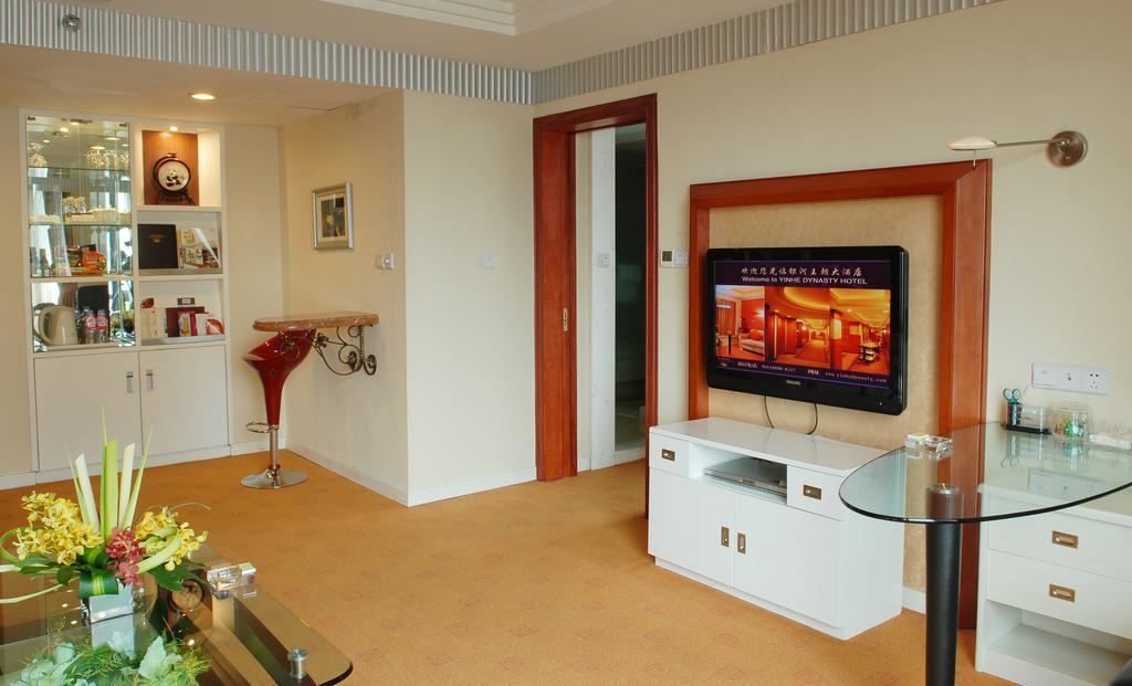 Yinhe Dynasty Hotel Ченду Екстер'єр фото